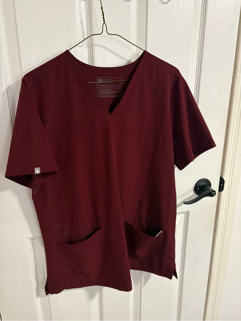 Figs Women's V-Neck Scrub Top — Burgundy